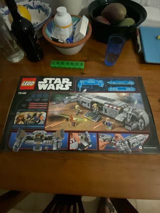 LEGO Star Wars 75140 Transportador Tropas