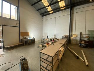 Alquiler Nave Industrial con Almacenamiento