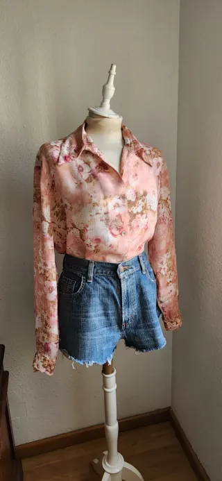 Blusa Vintage Floral Rosa