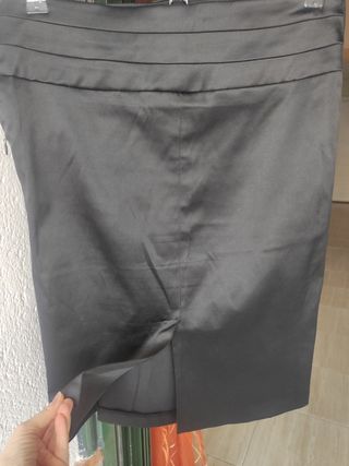 Falda negra vestir con lazo