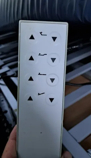 Cama articulada eléctrica.