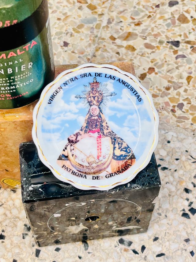 VIRGENCITA ANGUSTIADA