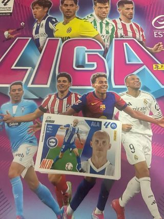 75 Cromos La Liga Este Panini 2025/2026