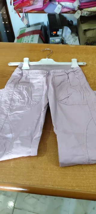 Pantaloni bambina taglia 6 anni
