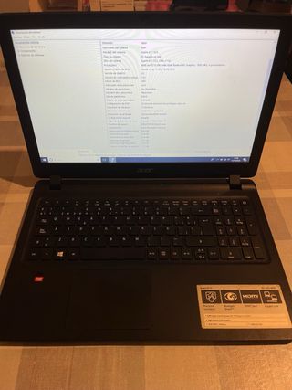 Acer Aspire ES1-523 AMD A4-7210 R3 Graphics