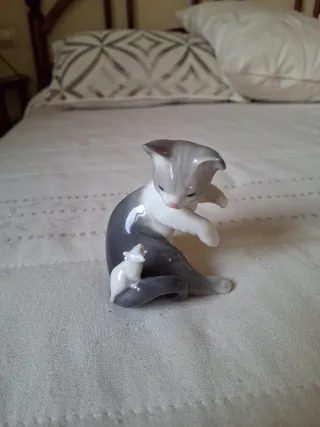 Figura Lladró Gato con Ratón