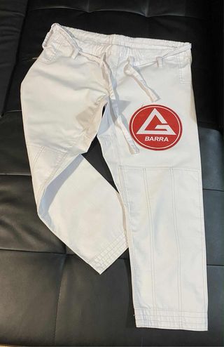 Kimono Jiu Jitsu Gracie Barra Blanco
