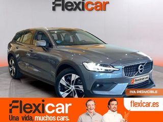 Volvo V60 2.0 B4 (D) AWD Cross Country AUTO
