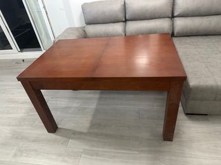 Mesa de comedor extensible de madera