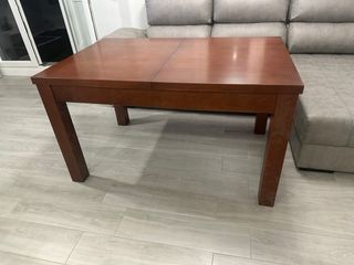 Mesa de comedor extensible de madera