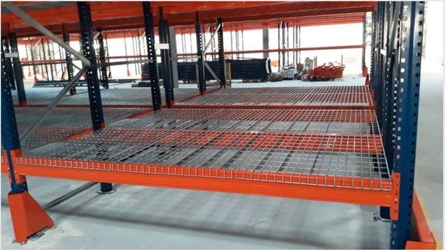 Malla metálica para estanterías