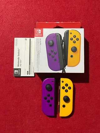 Joy-Con Nintendo Switch Originali Viola e Giallo