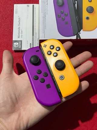 Joy-Con Nintendo Switch Originali Viola e Giallo