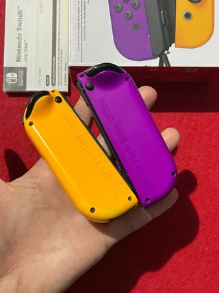 Joy-Con Nintendo Switch Originali Viola e Giallo