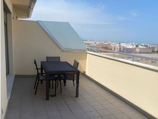 Ático en venta en La Punta en Valencia