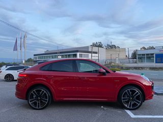 Porsche Cayenne E-Hybrid Coupé 