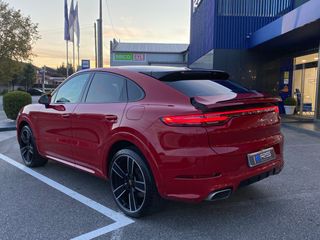Porsche Cayenne E-Hybrid Coupé 