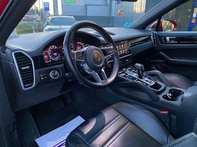 Porsche Cayenne E-Hybrid Coupé