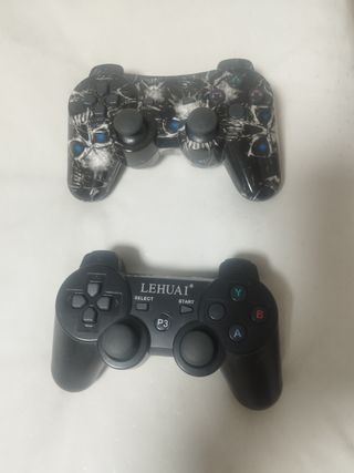 Consola PS3 Slim + 3 Juegos + 2 mandos