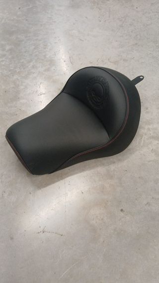 ASIENTO HARLEY DAVIDSON ROADSTER 1200