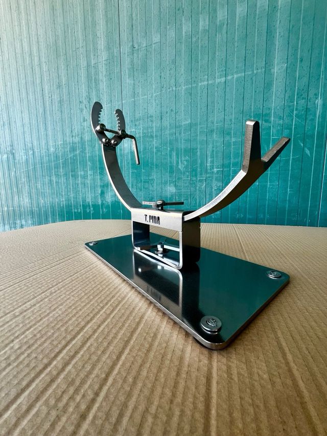 Jamonera inoxidable T.pida