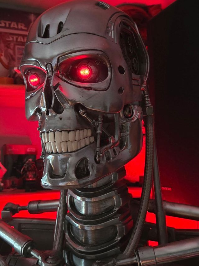 Cine- Terminator T-800 Tamaño Real
