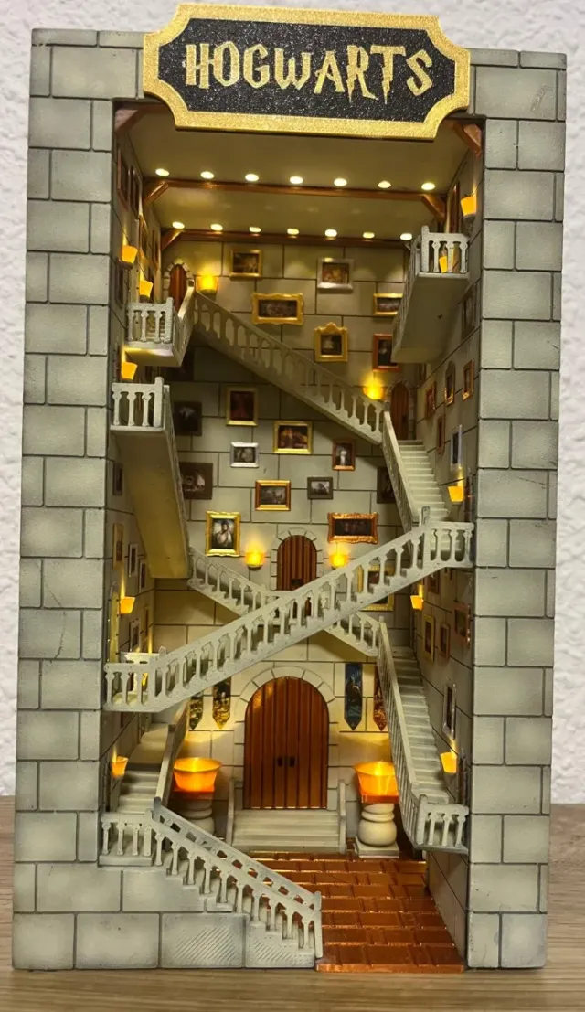 Maqueta Hogwarts 3D Iluminada