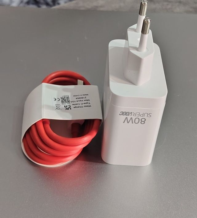 Caricabatterie condivisibile OnePlus/OPPO da 80 W + cavo da 1 m