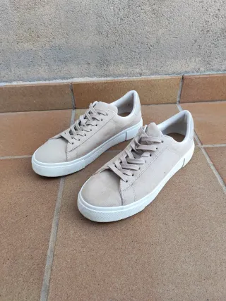 Zapatos beige hombre talla 42 (grande)