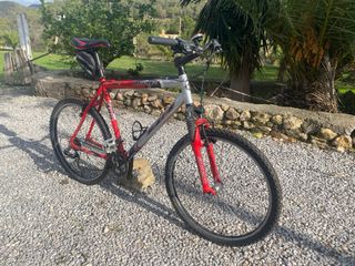Bicicletta MTB BH rossa/grigia