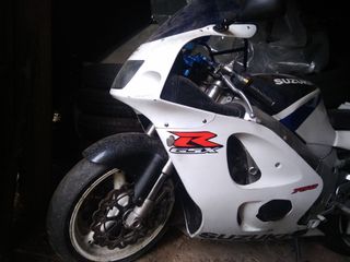 Suzuki GSXR 750 srad 1996