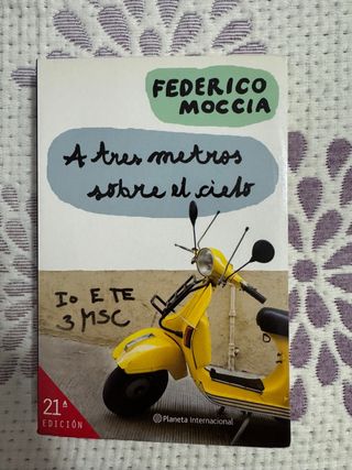A tres metros sobre el cielo