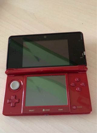 Nintendo 3DS Rossa + Caricatore + Super Mario