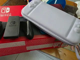 Nintendo Switch Azul/Rojo