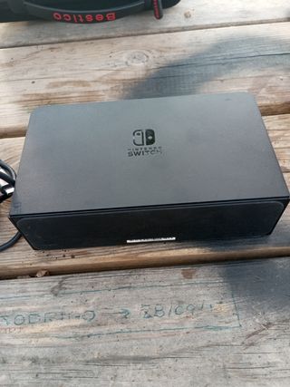 Base Nintendo Switch OLED y normal y cargador 