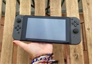 Nintendo Switch + Minecraft

