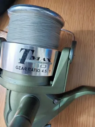 Carrete de pesca T-Max 330