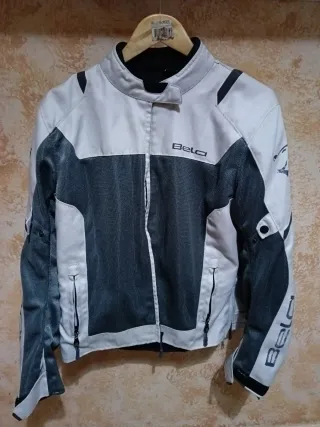 Chaqueta Moto Bela Caballero Gris y Blanca