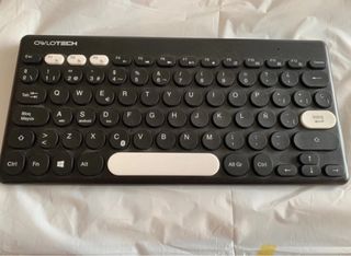 Teclado Owlotech Bluetooth Negro
