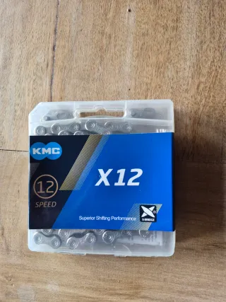 Catena KMC X12 12 velocità