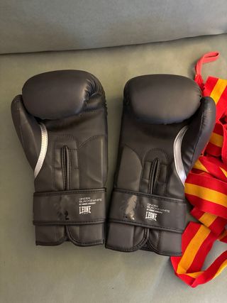 Guantes Boxeo Leone 1947 Negro Edición Limitada