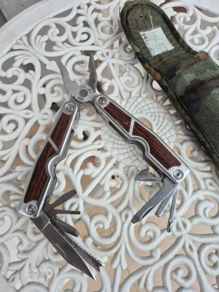 Multitool protocol con funda