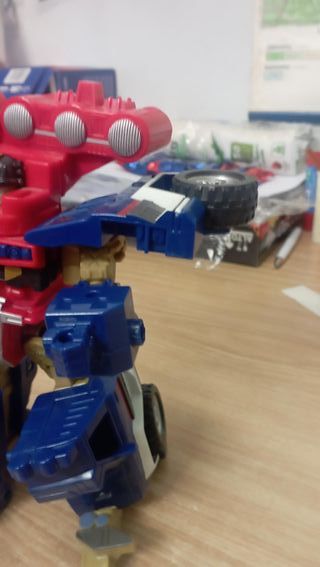 Trasformer Ironhide Energon 2003