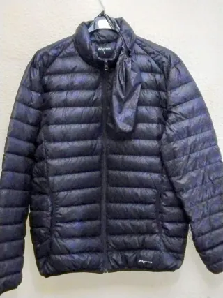 Chaqueta de plumas METEO negra