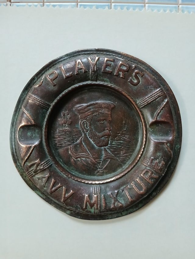 Cenicero Players Navy Mixture 1920