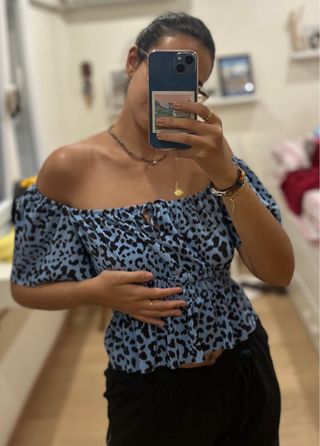 Blusa Bershka Azul/Negro 