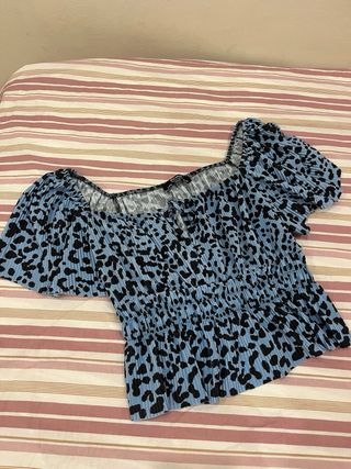 Blusa Bershka Azul/Negro 