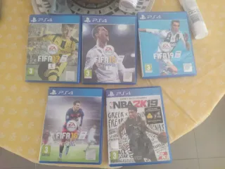 PS4 FIFA 16, 17, 19 y NBA 2K19