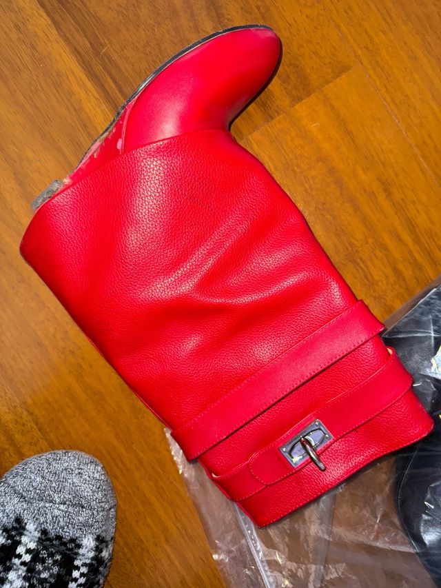 Stivaletti rossi con cerniera