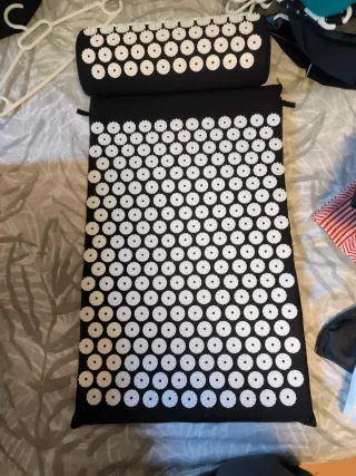 Alfombra masaje acupresión con cojín